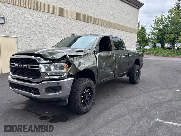 2020 Ram 2500 Tradesman with VIN 3C6UR5CL1LG308828, listed as a Copart auction lot 64524495 with 86,719 mi miles and Salvage title. Bid and sale history available at DreamBid. Image 2.