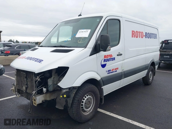 2016 Mercedes-Benz Sprinter with VIN WD3PE7DD1GP257850, listed as a IAAI auction lot 41587919 with 122,306 mi miles and . Bid and sale history available at carsss.com. Image 2.
