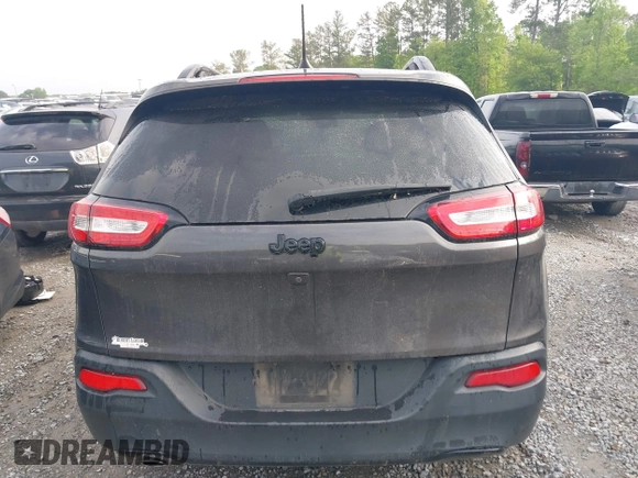 2018 Jeep Cherokee Latitude with VIN 1C4PJLCB4JD513885, listed as a IAAI auction lot 42091548 with 161,339 mi miles and . Bid and sale history available at DreamBid. Image 16.