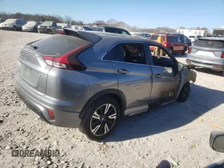2023 Mitsubishi Eclipse Cross SE z VIN JA4ATWAA3PZ005232, wystawiony jako Copart lot #83673544 z przebiegiem Nie podano mil oraz Nie do naprawy. Historia ofert i sprzedaży dostępna na DreamBid. Obrazek 3.