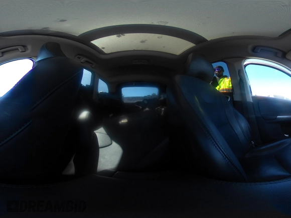 2017 Volvo XC60 Inscription with VIN YV440MDU4H2173250, listed as a IAAI auction lot 41850346 with 122,178 mi miles and . Bid and sale history available at DreamBid. Image 21.