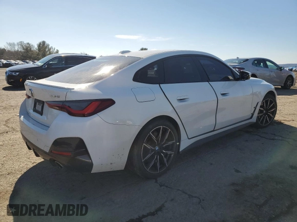 2022 BMW 4 Series 430i with VIN WBA63AV0XNFM13254, listed as a Copart auction lot 45221025 with 27,905 mi miles and Salvage title. Bid and sale history available at DreamBid. Image 3.
