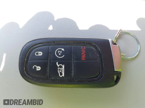 2019 Jeep Cherokee Limited with VIN 1C4PJMDNXKD393171, listed as a IAAI auction lot 42406608 with 57,574 mi miles and . Bid and sale history available at DreamBid. Image 11.