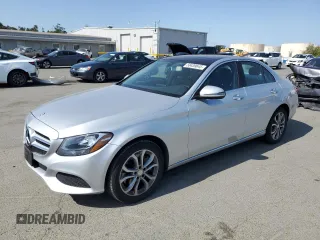 2016 Mercedes-Benz C 300 Luxury z VIN 55SWF4KB7GU099957, wystawiony jako Copart lot #58439645 z przebiegiem 89 723 mil mil oraz Szkoda całkowita • Salvage title. Historia ofert i sprzedaży dostępna na DreamBid. Obrazek 1.