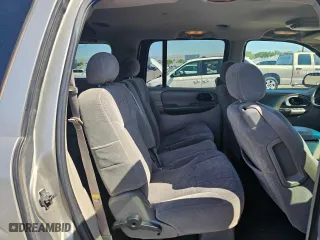 2003 Chevrolet TrailBlazer EXT LT with VIN 1GNES16S536237915, listed as a Copart auction lot 41542345 with 185,508 mi miles and Clean Title. Bid and sale history available at carsss.com. Image 6.