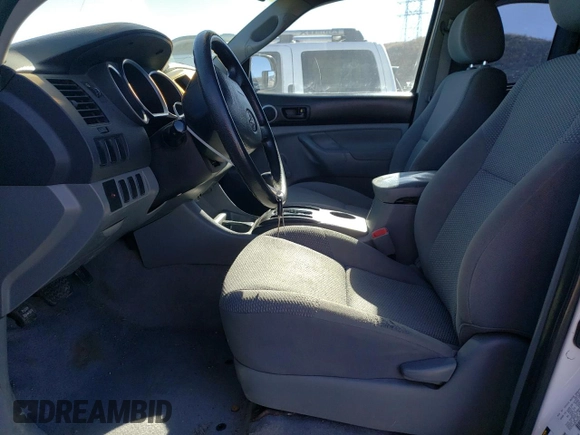 2008 Toyota Tacoma PreRunner with VIN 5TETU62N78Z538865, listed as a Copart auction lot 46620035 with 146,819 mi miles and Salvage Title. Bid and sale history available at DreamBid. Image 7.