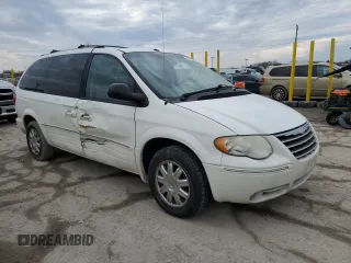 2007 Chrysler Town & Country Limited with VIN 2A8GP64L27R153747, listed as a Copart auction lot 46639205 with 153,531 mi miles and Salvage Title. Bid and sale history available at DreamBid. Image 4.