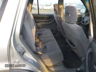 1998 Honda CR-V LX with VIN JHLRD2848WC018898, listed as a IAAI auction lot 41024605 with 246,285 mi miles. Bid and sale history available at carsss.com. Image 8.