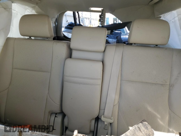 2014 Lexus GX 460 Luxury z VIN JTJJM7FX2E5086540, wystawiony jako Copart lot #55764415 z przebiegiem Nie podano mil oraz Nie do naprawy. Historia ofert i sprzedaży dostępna na DreamBid. Obrazek 10.