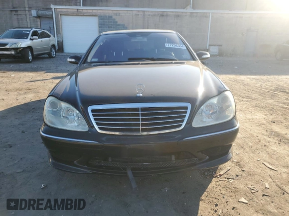 2005 Mercedes-Benz S 55 AMG with VIN WDBNG74JX5A437694, listed as a Copart auction lot 77256364 with 178,716 mi miles and Clean Title. Bid and sale history available at DreamBid. Image 5.