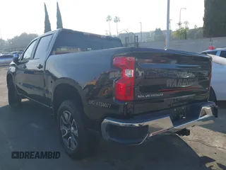 2022 Chevrolet Silverado 1500 LT with VIN 1GCPACED3NZ528434, listed as a IAAI auction lot 41102675 with 47,037 mi miles. Bid and sale history available at carsss.com. Image 3.