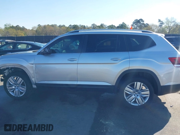 2019 Volkswagen Atlas SE with VIN 1V2UR2CA9KC527512, listed as a IAAI auction lot 41882212 with 102,765 mi miles and . Bid and sale history available at DreamBid. Image 15.