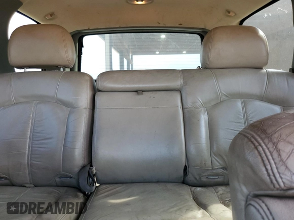 2002 Chevrolet Tahoe LS with VIN 1GNEC13Z42J201806, listed as a Copart auction lot 69616494 with 370,739 mi miles and Clean Title. Bid and sale history available at carsss.com. Image 10.