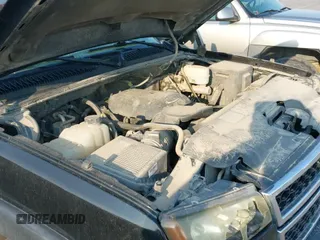 2007 Chevrolet Silverado 2500HD LT3 z VIN 1GCHK23U97F151515, wystawiony jako IAAI lot #42416260 z przebiegiem 155 934 mil mil oraz . Historia ofert i sprzedaży dostępna na DreamBid. Obrazek 20.