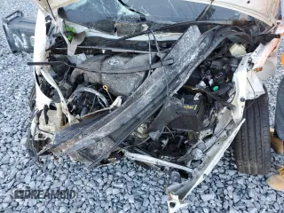 2018 Toyota Sienna SE with VIN 5TDXZ3DC4JS924062, listed as a Copart auction lot 50197695 with Not provided miles and Non repairable. Bid and sale history available at DreamBid. Image 12.