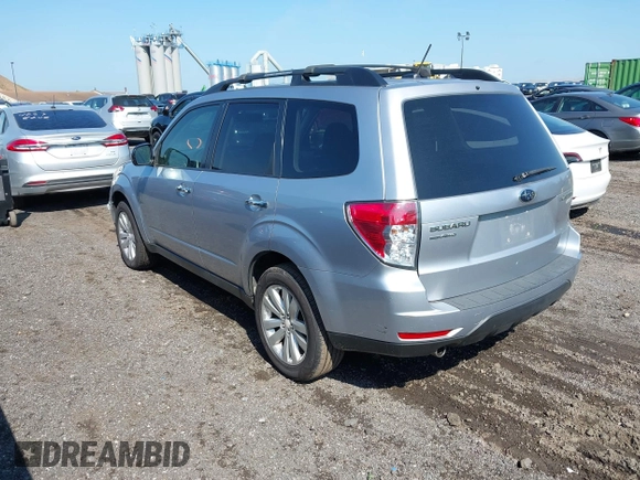 2012 Subaru Forester X Premium z VIN JF2SHADC8CH424853, wystawiony jako IAAI lot #42540390 z przebiegiem 217 063 mil mil oraz . Historia ofert i sprzedaży dostępna na DreamBid. Obrazek 3.