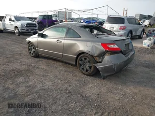 2009 Honda Civic Cpe LX with VIN 2HGFG12649H525893, listed as a IAAI auction lot 41562520 with 265,157 mi miles. Bid and sale history available at carsss.com. Image 3.