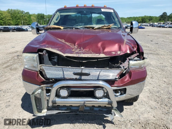 2006 Ford F-350 XL с VIN 1FTWW33PX6EB60028, выставлен на аукционе Copart как лот 53904025 с пробегом 245 305 миль миль и Списание • Salvage title. История ставок и продаж доступна на DreamBid. Изображение 5.