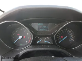 2012 Ford Focus SE with VIN 1FAHP3K22CL470778, listed as a Copart auction lot 62910014 with 205,927 mi miles and Salvage Title. Bid and sale history available at carsss.com. Image 9.