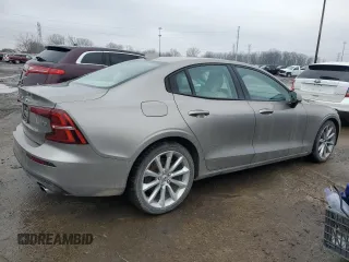 2019 Volvo S60 Momentum with VIN 7JR102FK6KG005305, listed as a Copart auction lot 46680475 with 69,591 mi miles and Salvage Title. Bid and sale history available at carsss.com. Image 3.