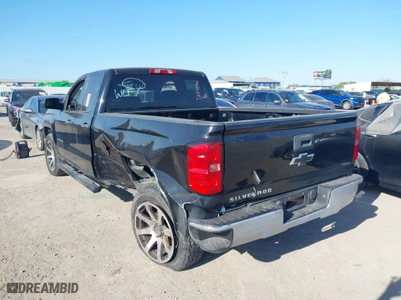 2015 Chevrolet Silverado 1500 LS with VIN 1GCRCPEC7FZ219570, listed as a IAAI auction lot 40565238 with 136,173 mi miles. Bid and sale history available at carsss.com. Image 3.