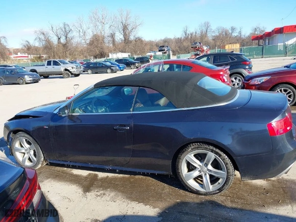 2016 Audi A5 Premium Plus with VIN WAUM2AFH2GN005516, listed as a IAAI auction lot 41137631 with 60,280 mi miles. Bid and sale history available at carsss.com. Image 15.