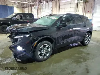 2024 Chevrolet Blazer LT z VIN 3GNKBCR44RS192921, wystawiony jako Copart lot #49822015 z przebiegiem 20 466 mil mil oraz Szkoda całkowita • Salvage title. Historia ofert i sprzedaży dostępna na DreamBid. Obrazek 1.