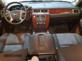 2012 Chevrolet Tahoe LS with VIN 1GNSKAE06CR282220, listed as a Copart auction lot 41832575 with 136,012 mi miles and Clean title. Bid and sale history available at DreamBid. Image 8.