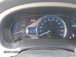 2013 Toyota Sienna XLE AAS with VIN 5TDYK3DC8DS401561, listed as a IAAI auction lot 41990044 with 214,111 mi miles and . Bid and sale history available at DreamBid. Image 7.