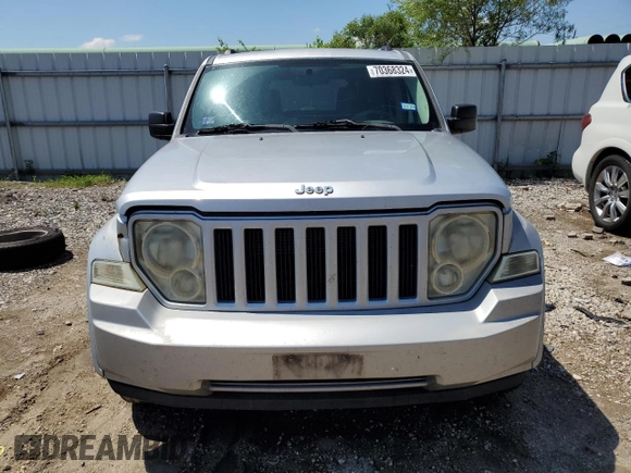 2008 Jeep Liberty Sport with VIN 1J8GN28K68W288156, listed as a Copart auction lot 70368324 with 169,570 mi miles and Clean Title. Bid and sale history available at DreamBid. Image 5.