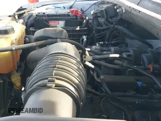 2020 Ford F-150 XL с VIN 1FTEW1E56LFA63720, выставлен на аукционе IAAI как лот 42232847 с пробегом 133 416 миль миль и . История ставок и продаж доступна на DreamBid. Изображение 19.