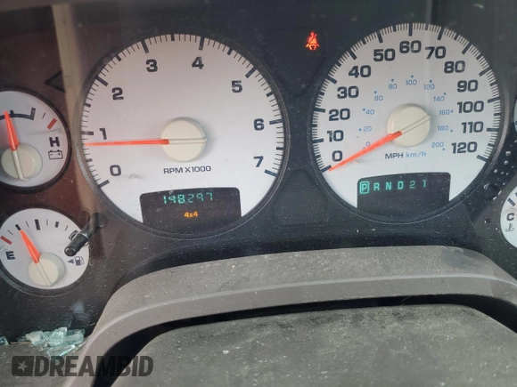 2003 Dodge 1500 ST z VIN 1D7HU18D43S243670, wystawiony jako Copart lot #56870715 z przebiegiem 148 297 mil mil oraz Nie do naprawy • Non repairable. Historia ofert i sprzedaży dostępna na DreamBid. Obrazek 9.