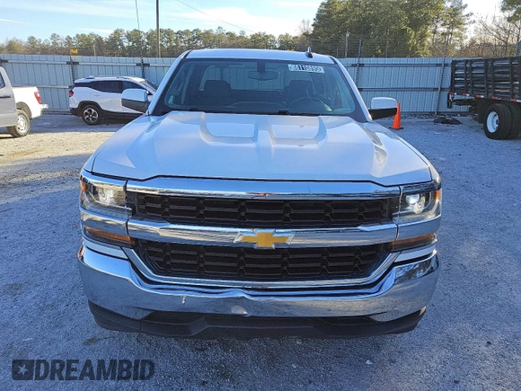 2017 Chevrolet Silverado 1500 LT with VIN 1GCRCREH7HZ267404, listed as a Copart auction lot 88110895 with 134,470 mi miles and Clean Title. Bid and sale history available at DreamBid. Image 5.