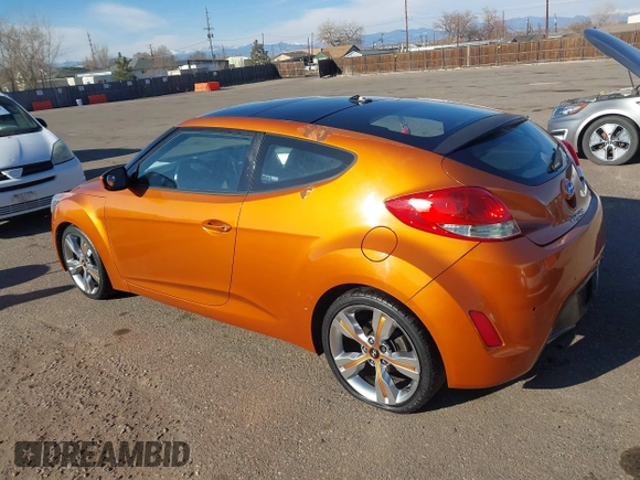 2013 Hyundai Veloster w/Gray Int with VIN KMHTC6AD6DU122025, listed as a IAAI auction lot 41551623 with 189,793 mi miles. Bid and sale history available at carsss.com. Image 3.