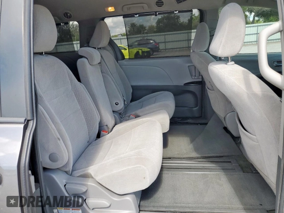 2017 Toyota Sienna LE Auto Access Seat with VIN 5TDKZ3DC2HS866571, listed as a Copart auction lot 62213225 with 215,638 mi miles and Salvage title. Bid and sale history available at DreamBid. Image 11.