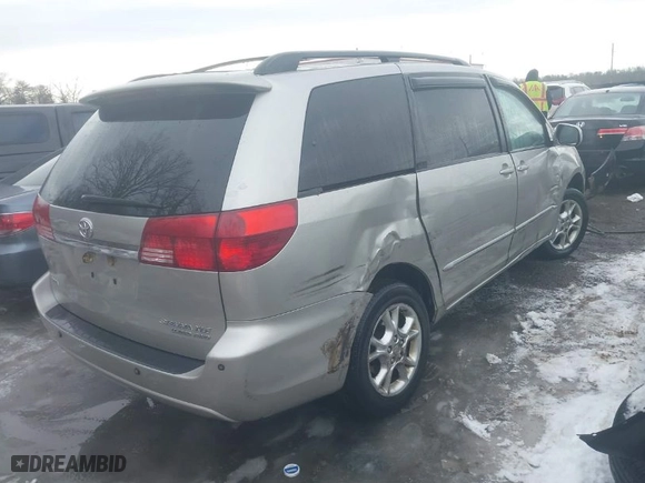 2004 Toyota Sienna XLE with VIN 5TDBA22C74S014781, listed as a IAAI auction lot 41327692 with 148,548 mi miles. Bid and sale history available at carsss.com. Image 4.