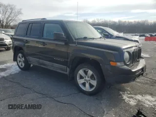 2011 Jeep Patriot Latitude X with VIN 1J4NF4GB8BD126731, listed as a Copart auction lot 41739225 with 84,663 mi miles and Salvage Title. Bid and sale history available at DreamBid. Image 4.