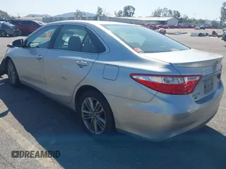 2015 Toyota Camry XLE z VIN 4T1BF1FK1FU040493, wystawiony jako IAAI lot #41767343 z przebiegiem 170 232 mil mil oraz . Historia ofert i sprzedaży dostępna na DreamBid. Obrazek 3.