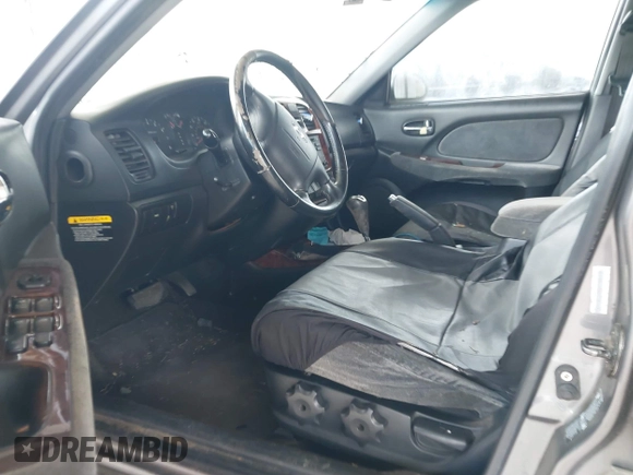 2004 Hyundai Sonata GLS with VIN KMHWF35H64A957365, listed as a IAAI auction lot 42150369 with 247,348 mi miles. Bid and sale history available at carsss.com. Image 5.