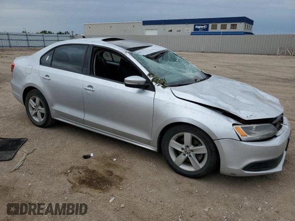 2011 Volkswagen Jetta TDI с VIN 3VWLL7AJ4BM084843, выставлен на аукционе Copart как лот 58180235 с пробегом 172 674 миль миль и Списание • Salvage title. История ставок и продаж доступна на DreamBid. Изображение 4.