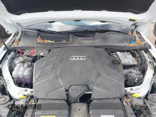 2022 Audi Q7 Premium Plus with VIN WA1LXBF76ND014939, listed as a IAAI auction lot 41925444 with 34,807 mi miles and . Bid and sale history available at DreamBid. Image 10.