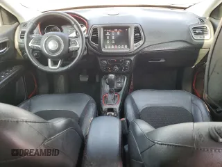 2019 Jeep Compass Trailhawk with VIN 3C4NJDDB9KT668858, listed as a Copart auction lot 58603645 with 74,226 mi miles and Salvage title. Bid and sale history available at DreamBid. Image 8.