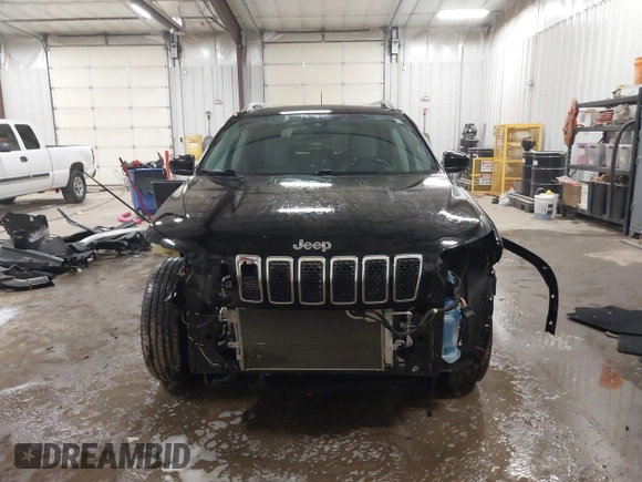 2021 Jeep Cherokee Altitude with VIN 1C4PJMLBXMD160546, listed as a IAAI auction lot 41526730 with 70,044 mi miles. Bid and sale history available at carsss.com. Image 13.