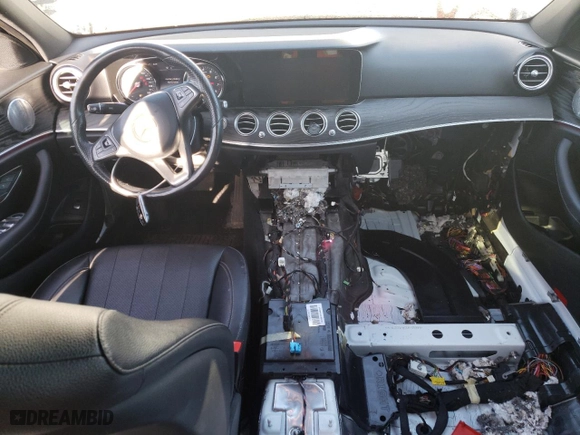 2017 Mercedes-Benz E-Class E 300 Luxury with VIN WDDZF4KB4HA237954, listed as a Copart auction lot 53311175 with 73,130 mi miles and Salvage Title. Bid and sale history available at carsss.com. Image 8.