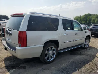 2013 Cadillac Escalade ESV Luxury с VIN 1GYS4HEF5DR334058, выставлен на аукционе Copart как лот 60293015 с пробегом 150 847 миль миль и Чистый • Clean title. История ставок и продаж доступна на DreamBid. Изображение 3.