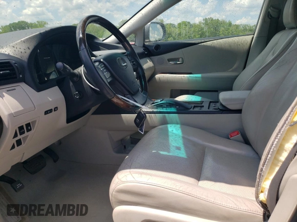 2012 Lexus RX 350 z VIN 2T2ZK1BAXCC084542, wystawiony jako Copart lot #54873535 z przebiegiem 195 062 mil mil oraz Szkoda całkowita • Salvage title. Historia ofert i sprzedaży dostępna na DreamBid. Obrazek 7.