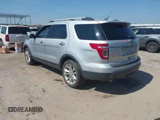 2014 Ford Explorer XLT with VIN 1FM5K7D85EGB58126, listed as a IAAI auction lot 42319867 with 189,362 mi miles and . Bid and sale history available at DreamBid. Image 3.