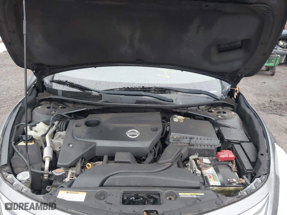 2015 Nissan Altima 2.5 with VIN 1N4AL3AP8FN389402, listed as a IAAI auction lot 41466809 with 178,505 mi miles. Bid and sale history available at carsss.com. Image 10.