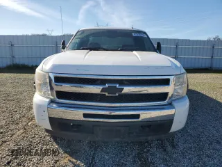 2010 Chevrolet Silverado 1500 LS with VIN 1GCSKREA5AZ245740, listed as a Copart auction lot 47038335 with 163,599 mi miles and Salvage Title. Bid and sale history available at DreamBid. Image 5.