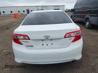 2012 Toyota Camry L z VIN 4T1BF1FKXCU525596, wystawiony jako IAAI lot #42076132 z przebiegiem 197 164 mil mil oraz . Historia ofert i sprzedaży dostępna na DreamBid. Obrazek 16.